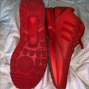 Red Adidas ZX Flux‼️